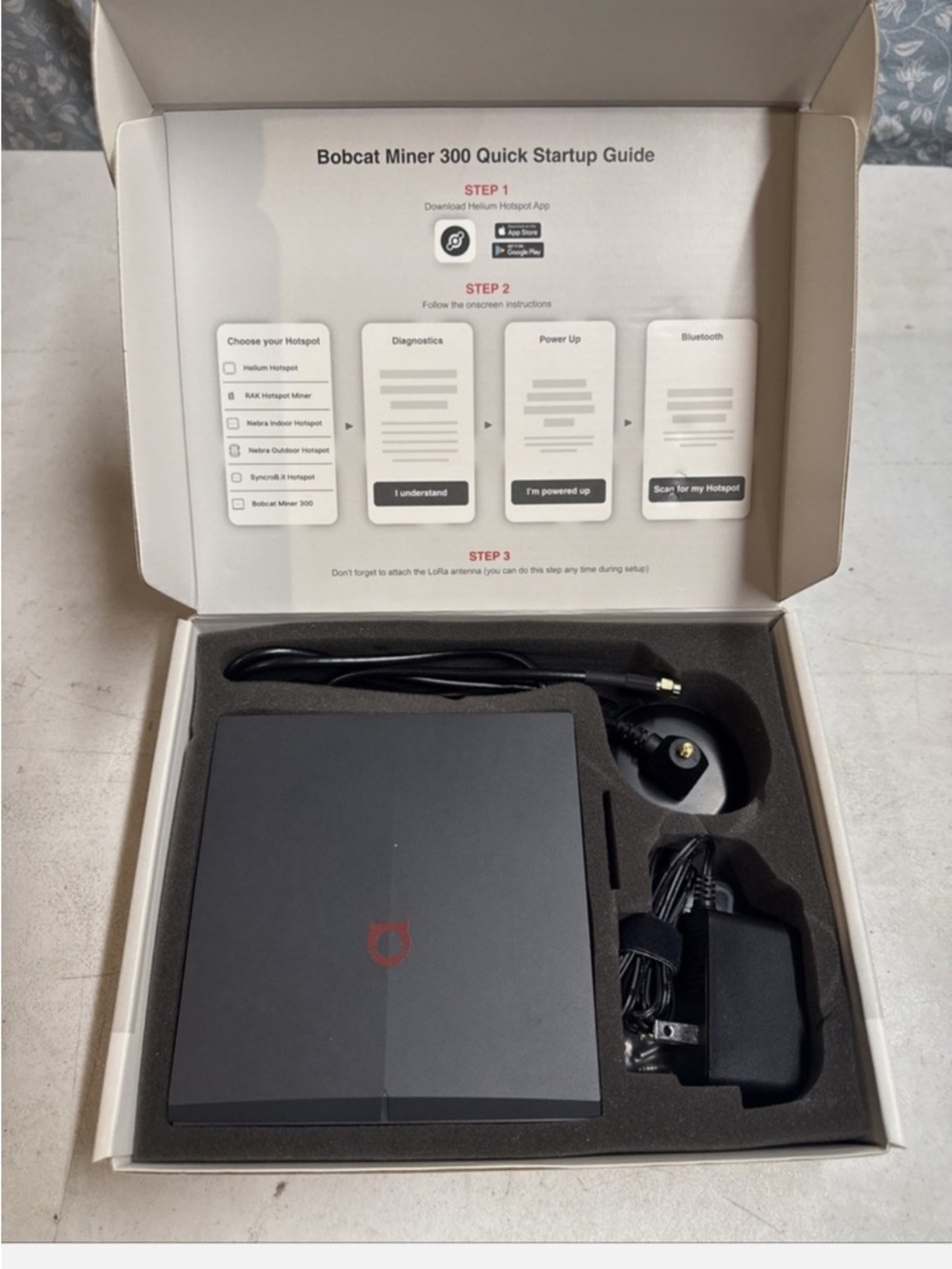 Miner‎ 300 Indoor Hotspot - 915 2MB Black
